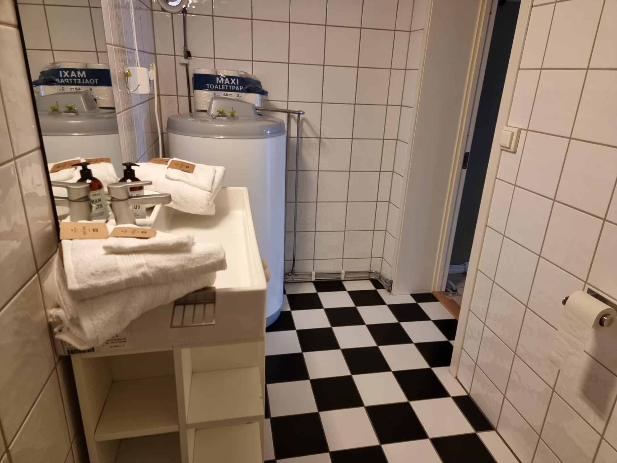 Kjellerleilighet Egen Inngang. Stange Екстер'єр фото